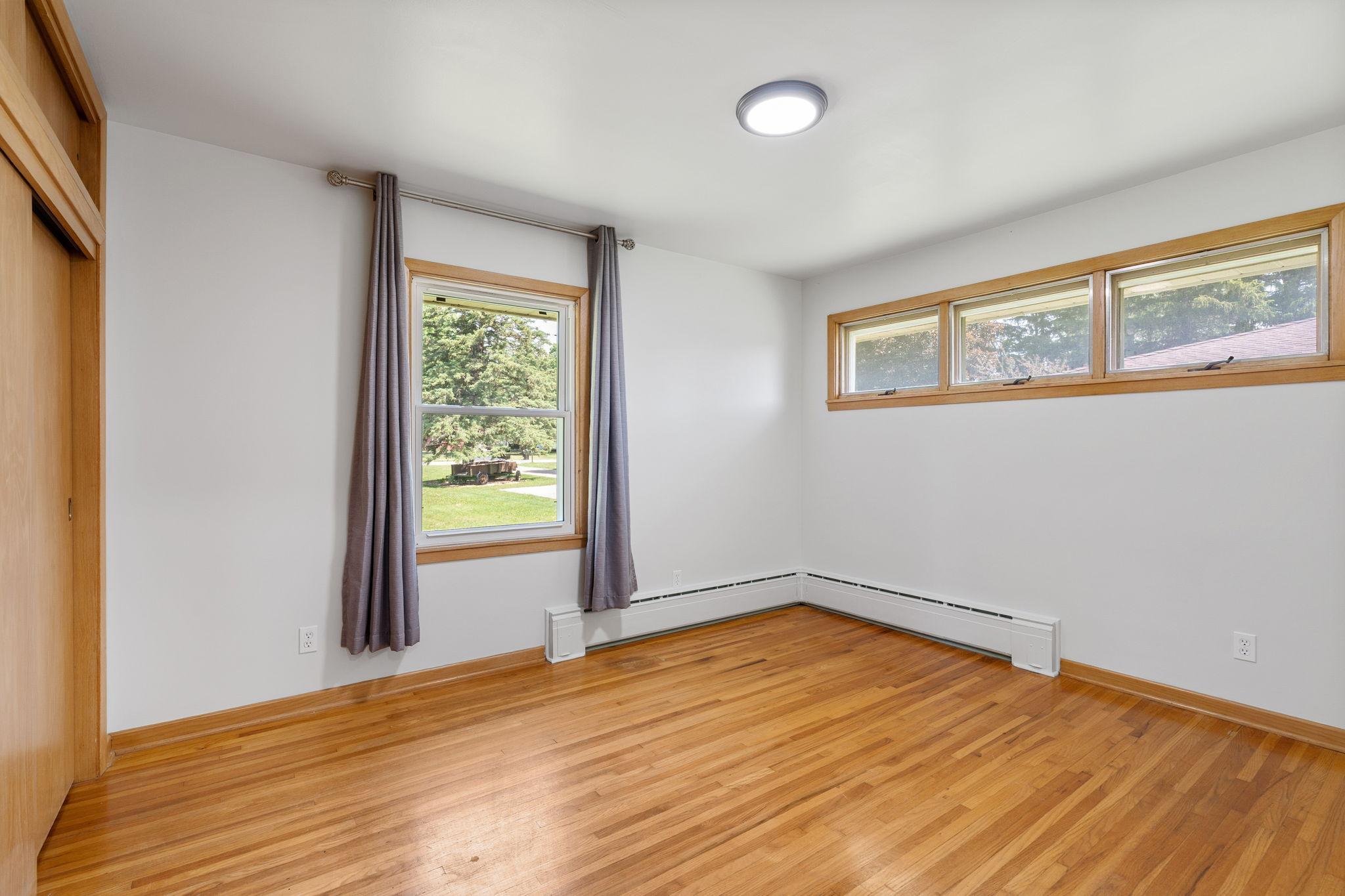 58413 220th Street Property Photo 21