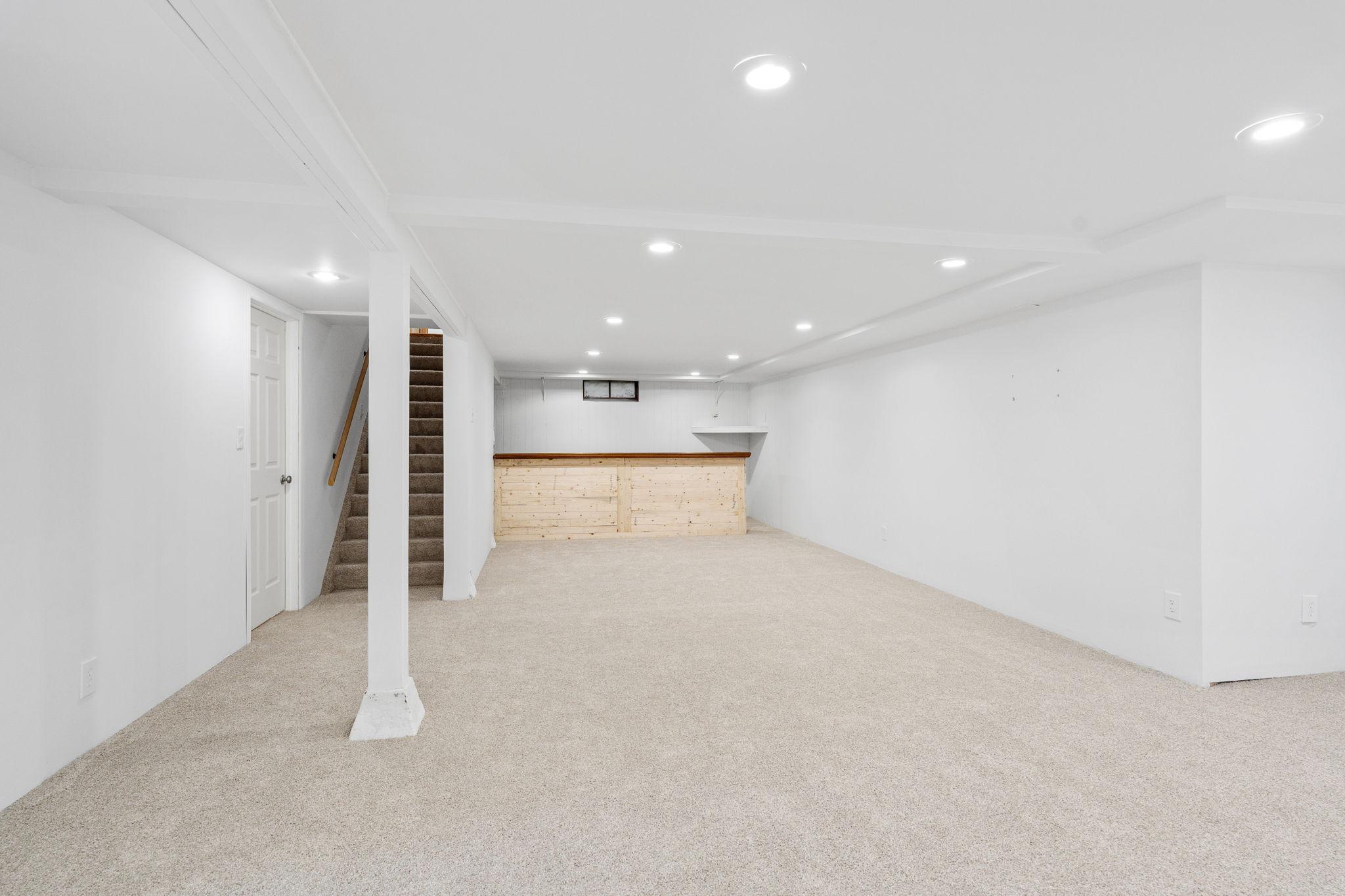 58413 220th Street Property Photo 32
