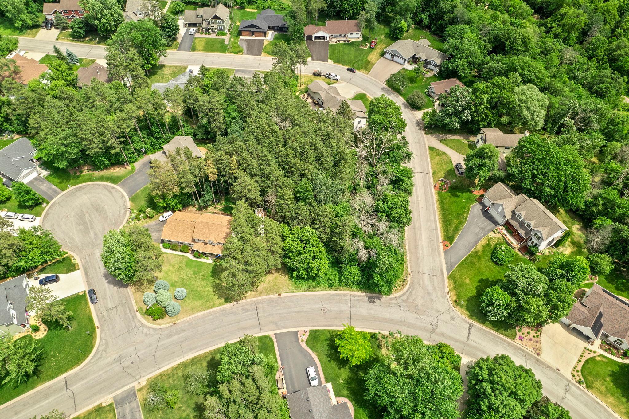 595 Hillside Drive Property Photo 14