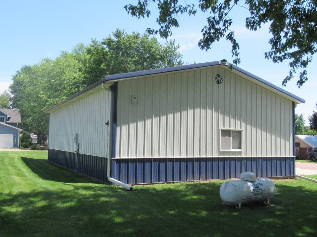129 S Summit Avenue Property Photo 3