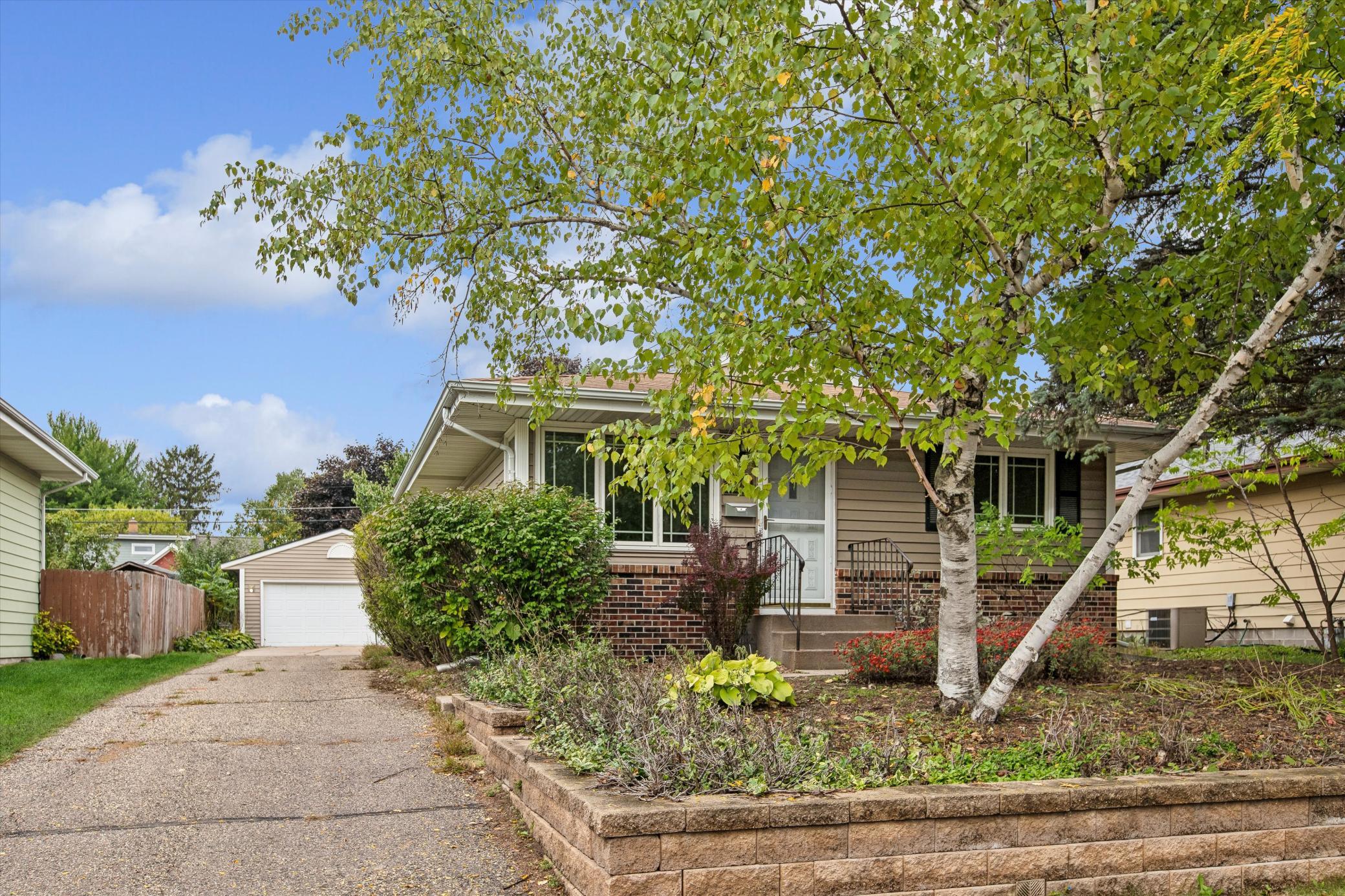 1493 Arundel Street