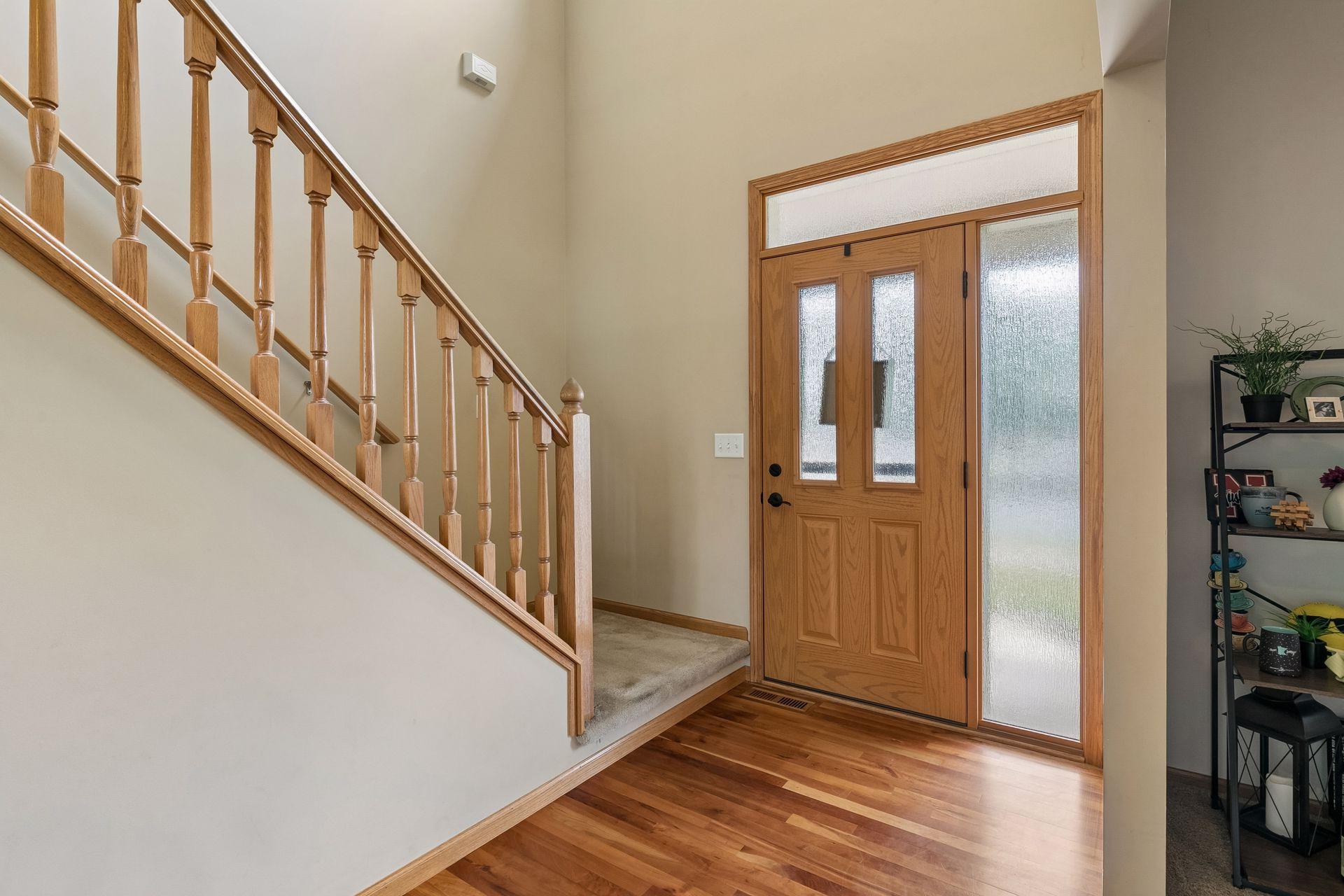 18618 Dunbury Avenue Property Photo 5