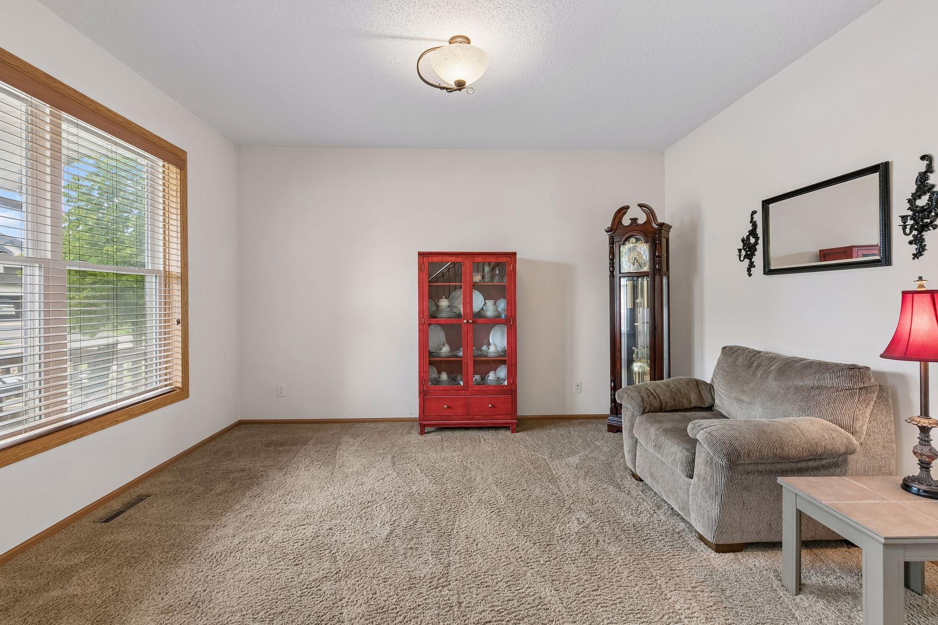 18618 Dunbury Avenue Property Photo 7