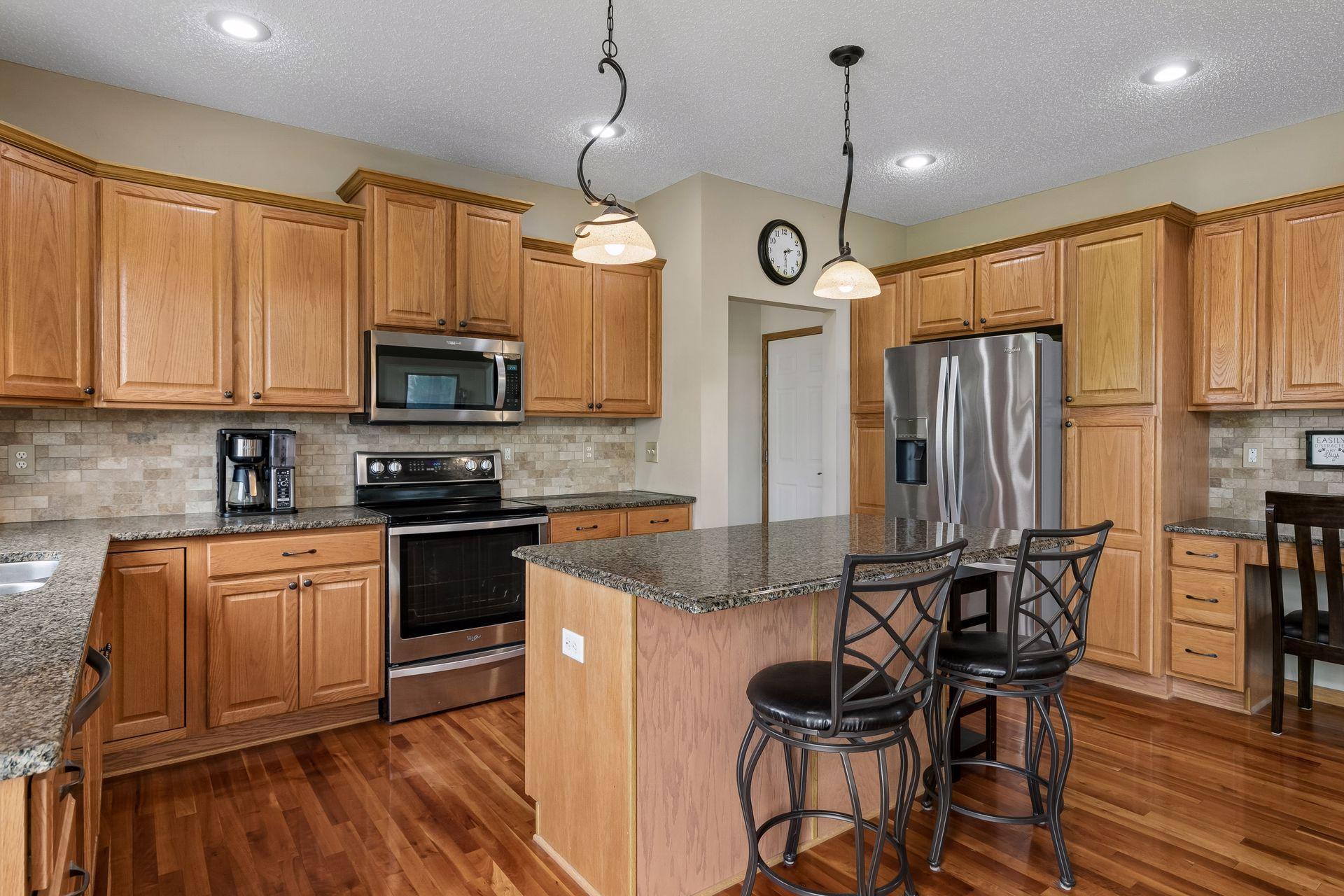 18618 Dunbury Avenue Property Photo 19
