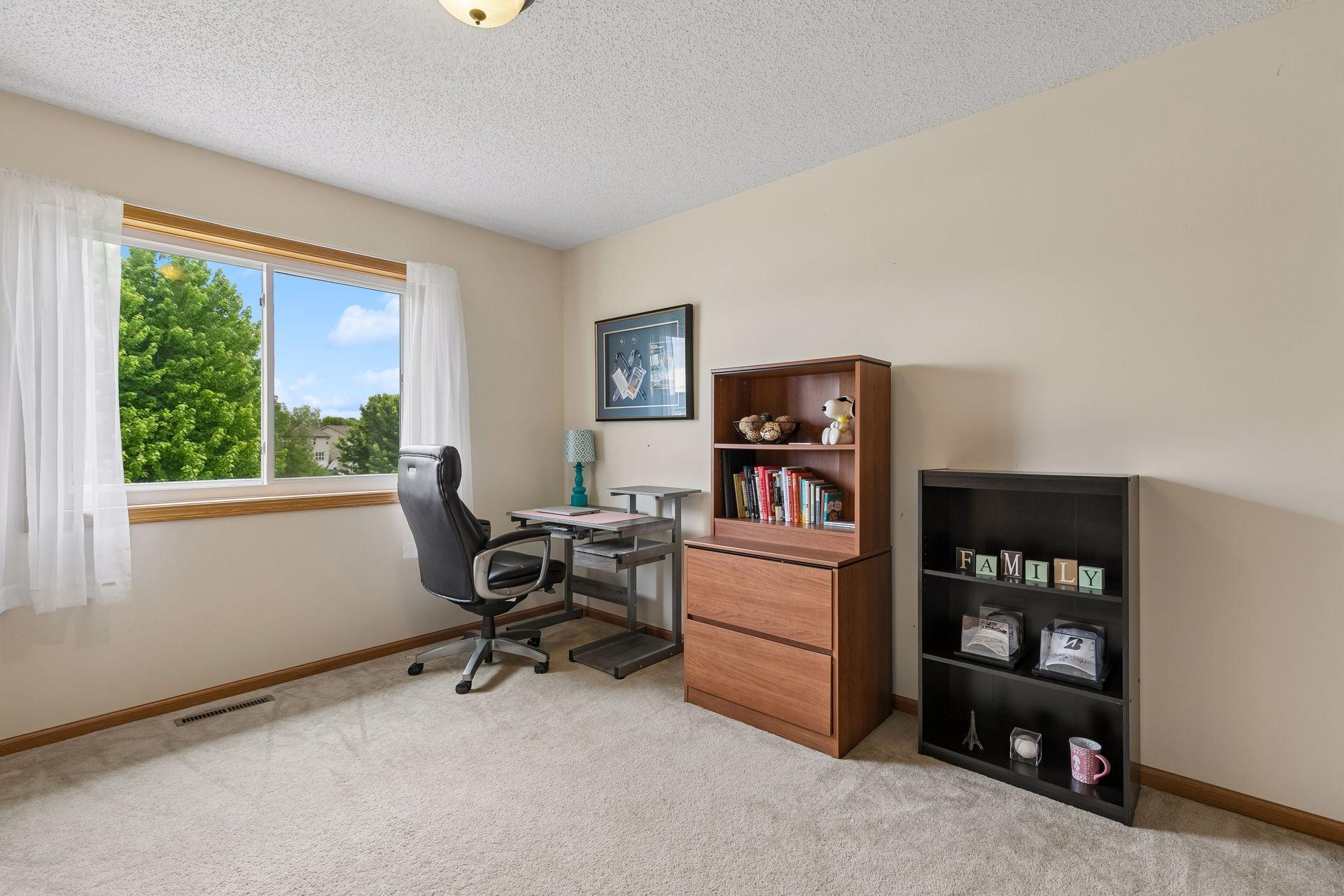 18618 Dunbury Avenue Property Photo 30