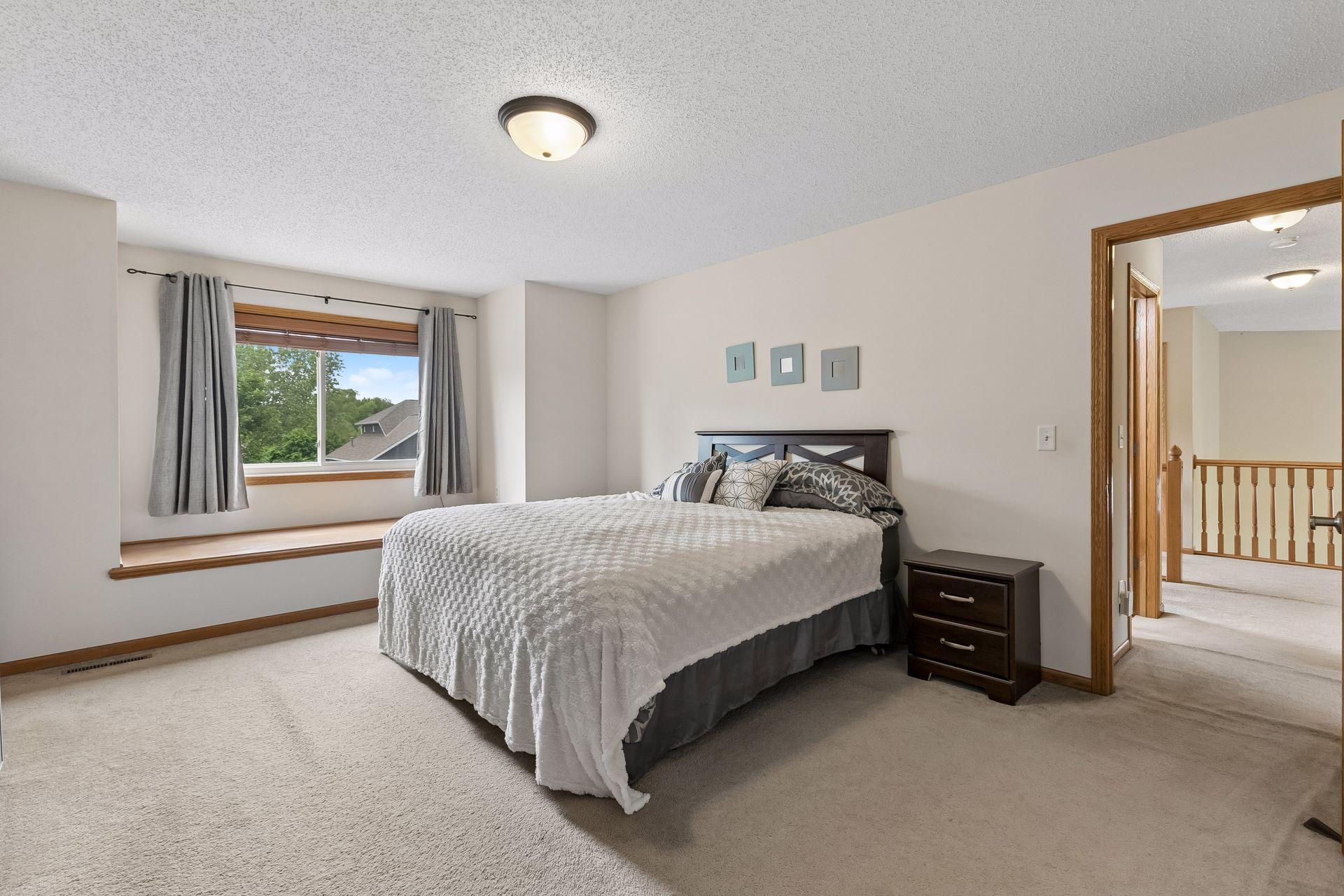 18618 Dunbury Avenue Property Photo 34