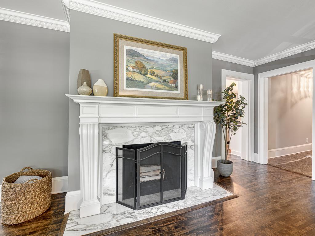 834 Summit Avenue 2 Property Photo 13