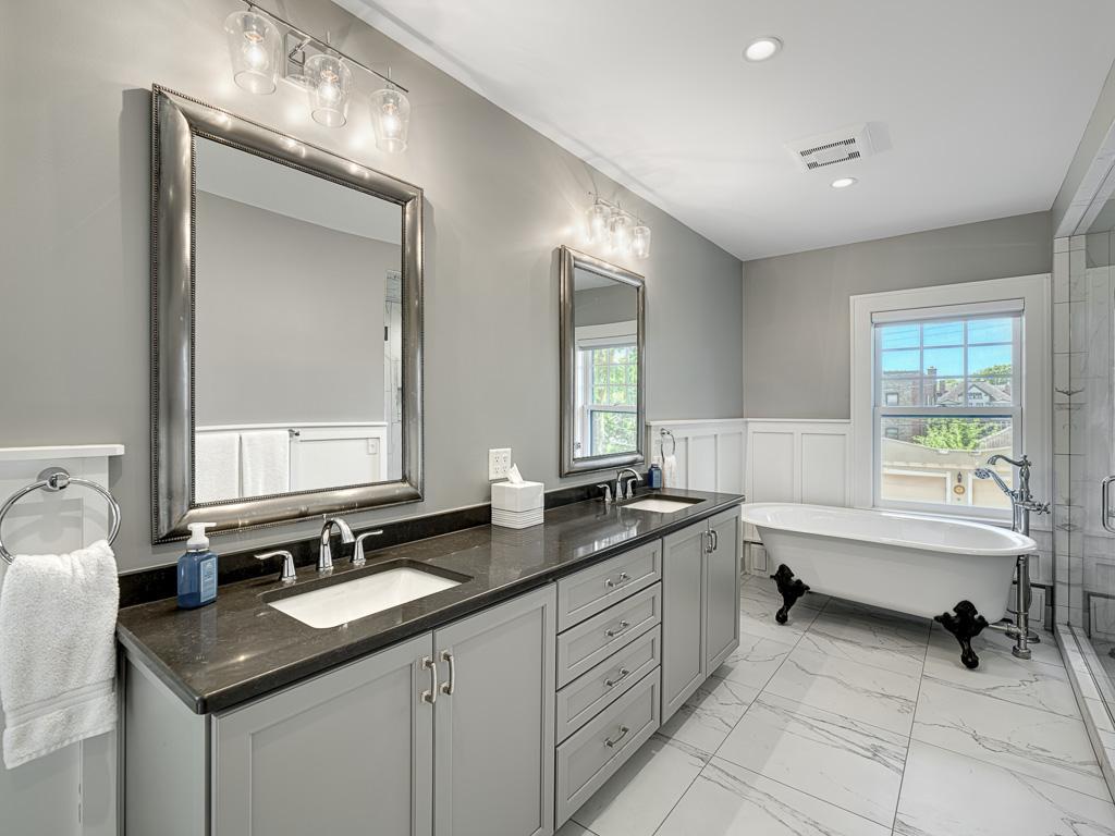 834 Summit Avenue 2 Property Photo 20