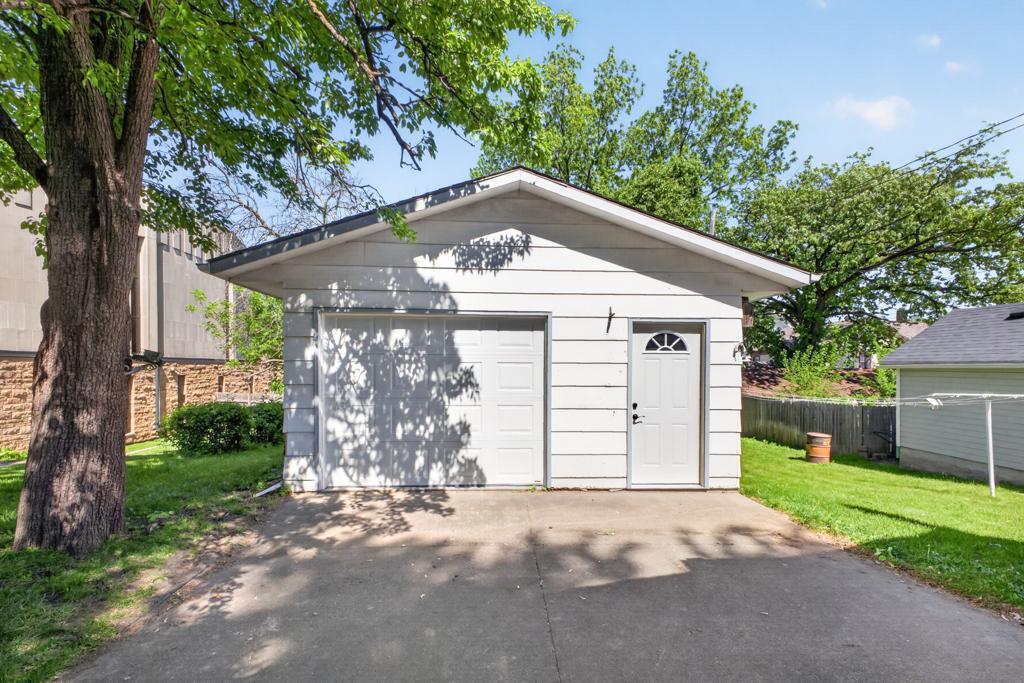 418 8th Street Property Photo 33