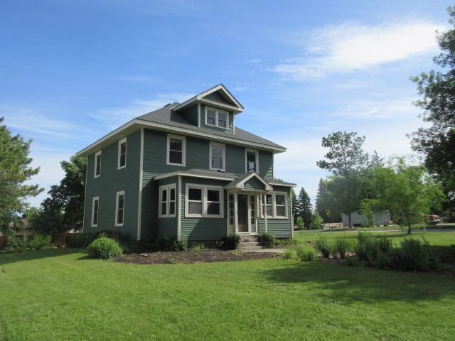 416 E Division Street Property Photo 4