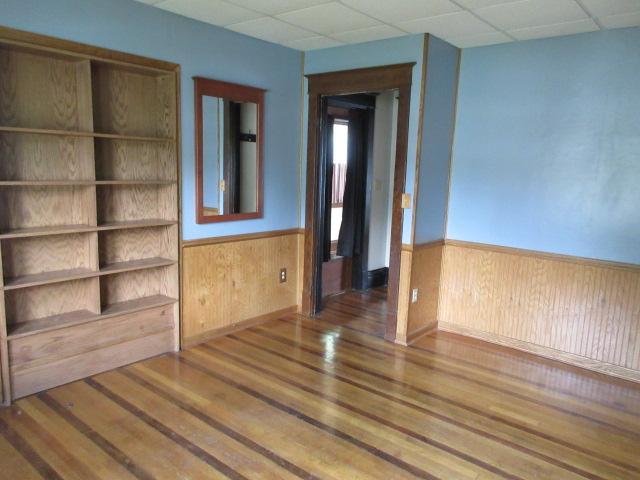 416 E Division Street Property Photo 22