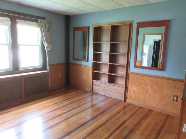 416 E Division Street Property Photo 23