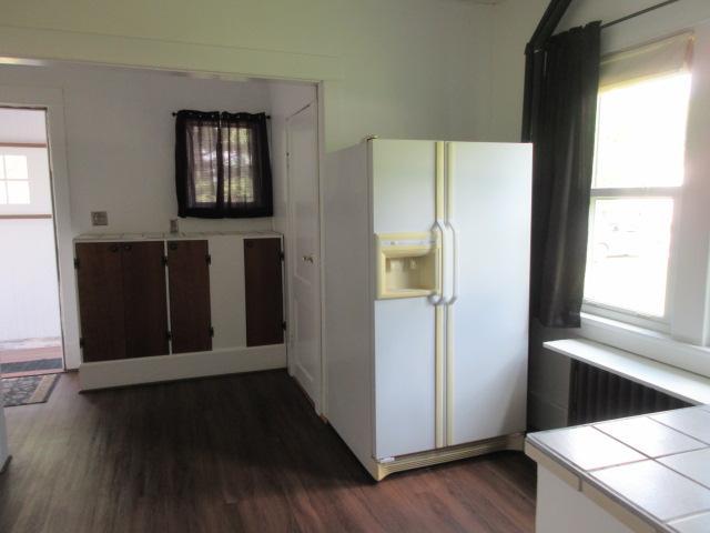 416 E Division Street Property Photo 32
