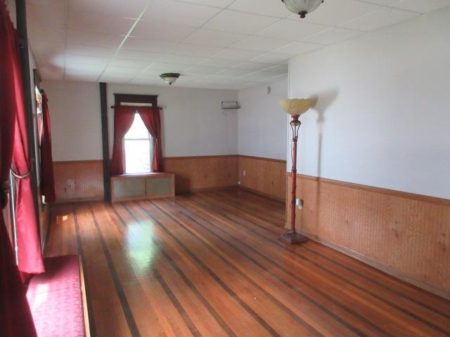 416 E Division Street Property Photo 37