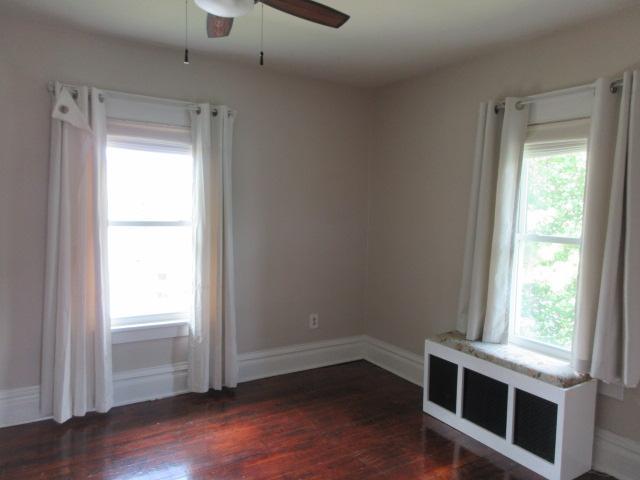 416 E Division Street Property Photo 49