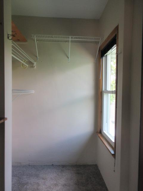 416 E Division Street Property Photo 55