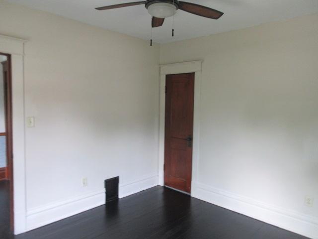 416 E Division Street Property Photo 60