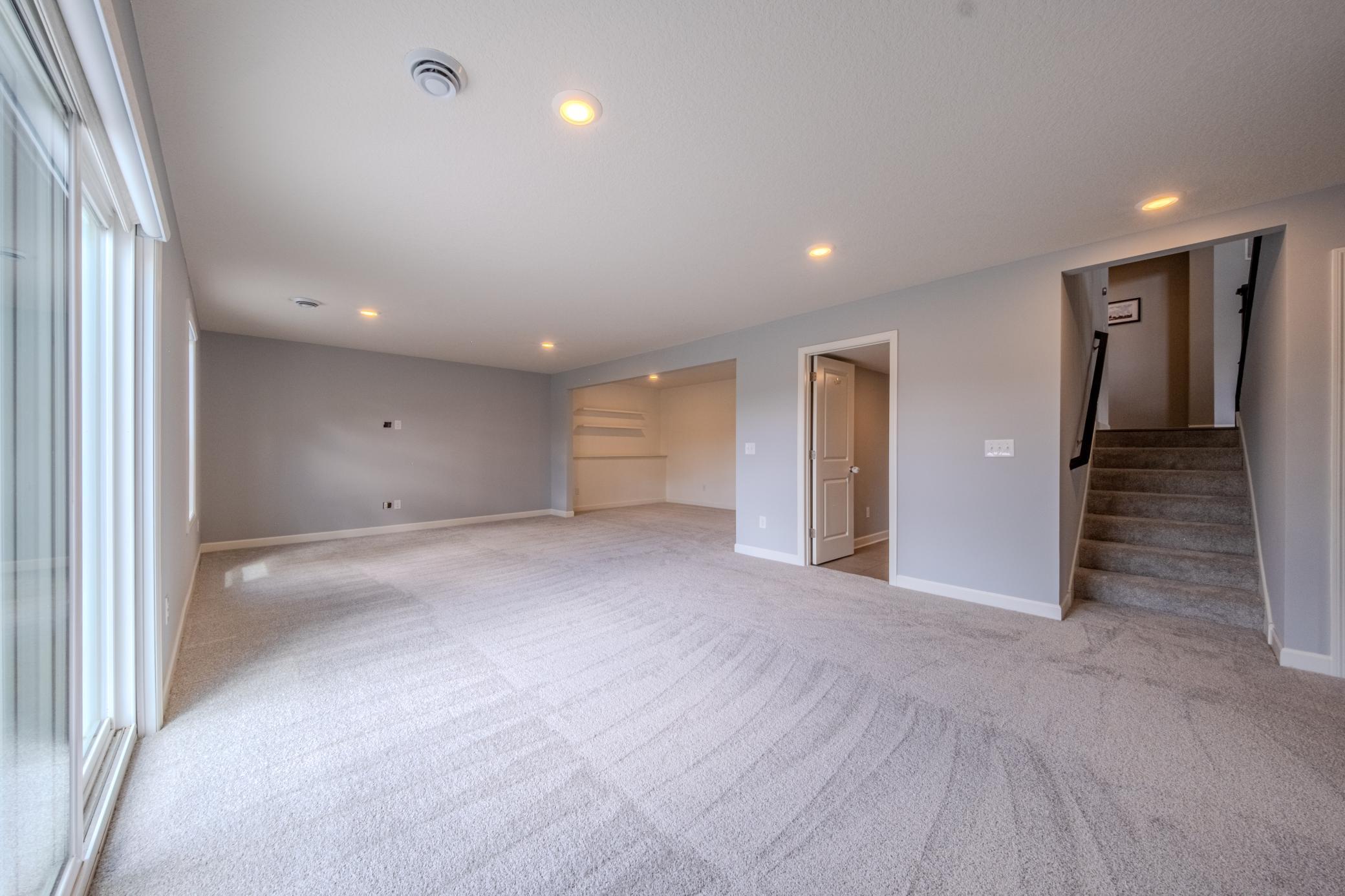 12300 Pineridge Way N Property Photo 11