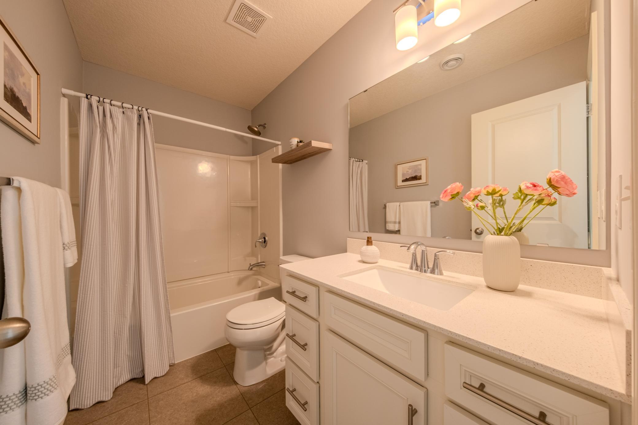 12300 Pineridge Way N Property Photo 13