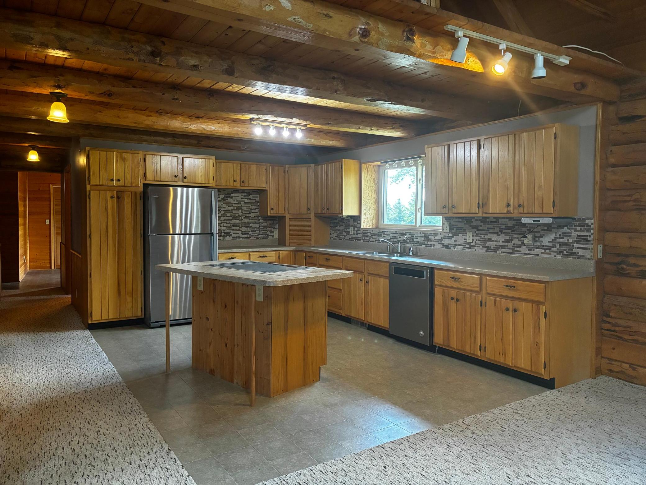 2928 41st Street Property Photo 9