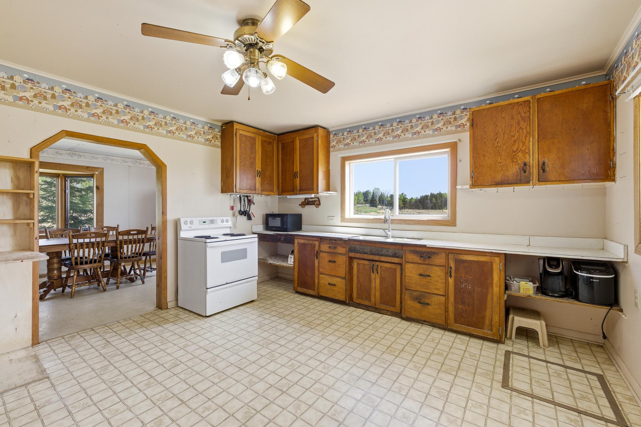 8874 Hwy 25 Property Photo 5