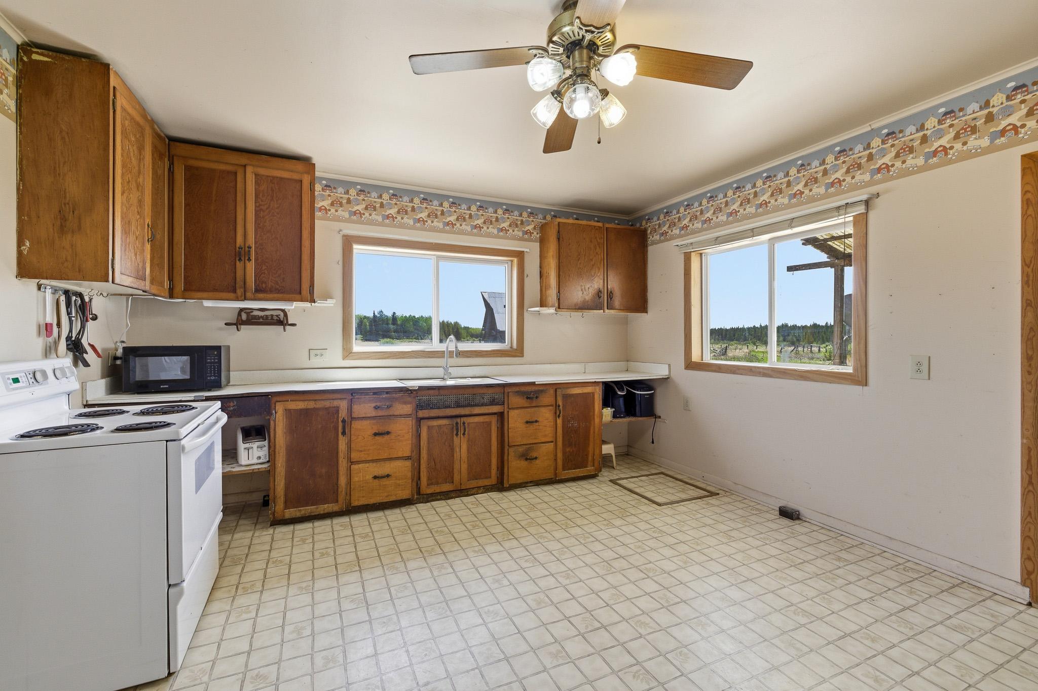 8874 Hwy 25 Property Photo 8