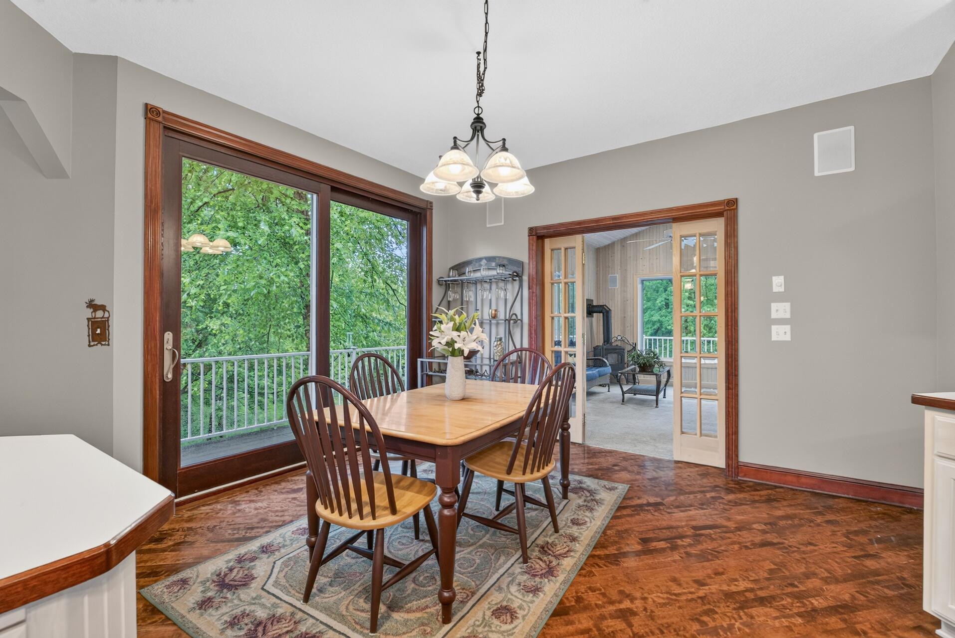 14933 River Street Se Property Photo 11