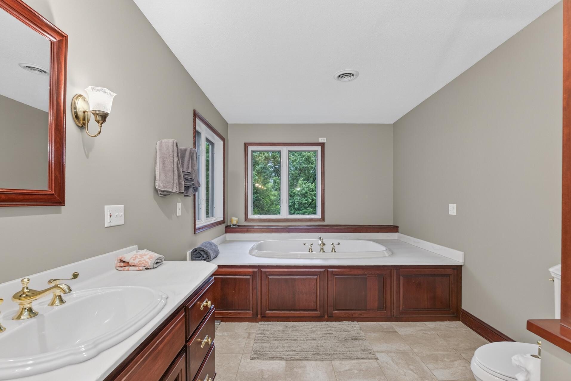 14933 River Street Se Property Photo 47
