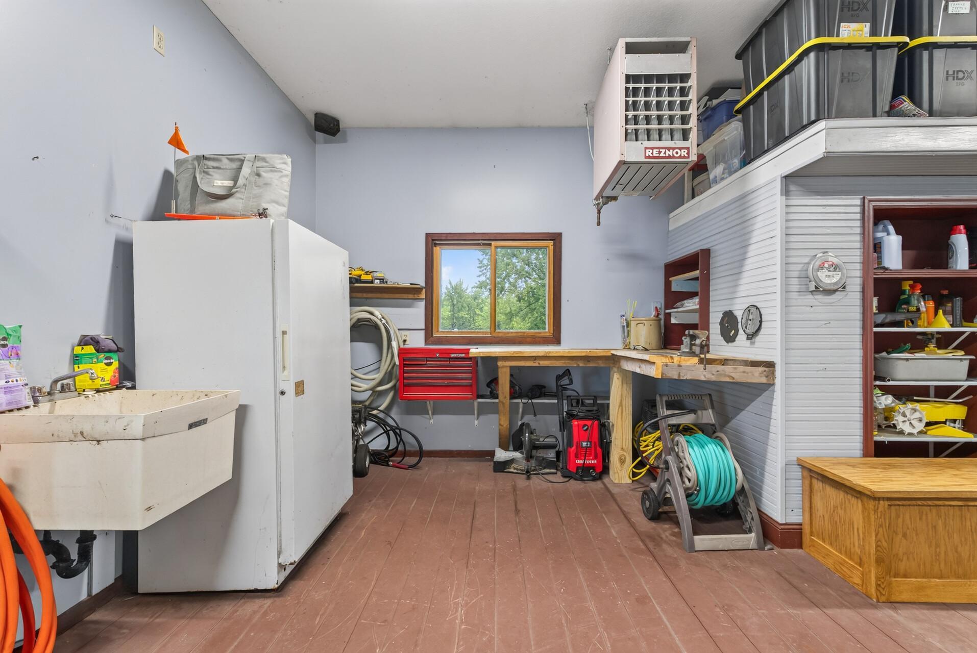 14933 River Street Se Property Photo 66