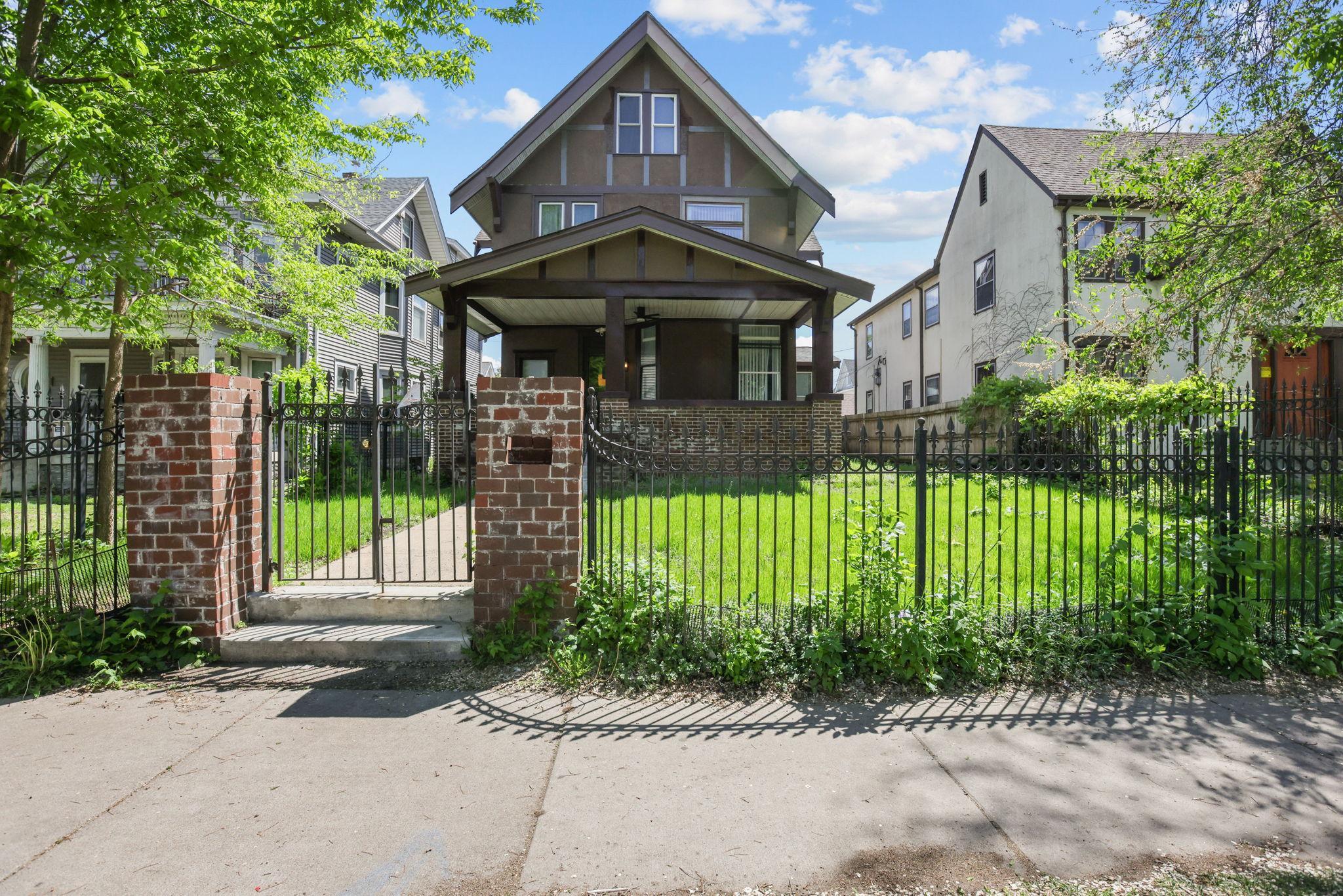 3021 Park Avenue S Property Photo 1