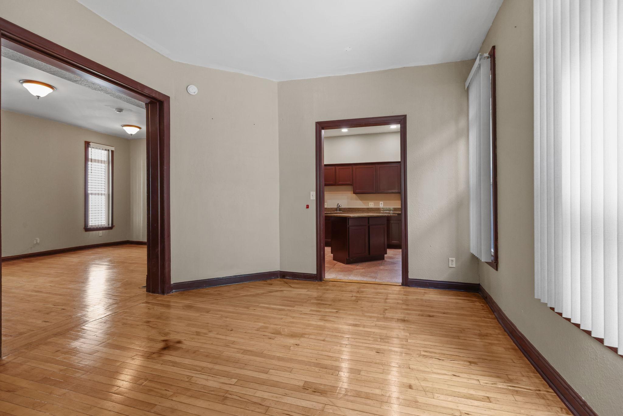 3021 Park Avenue S Property Photo 10
