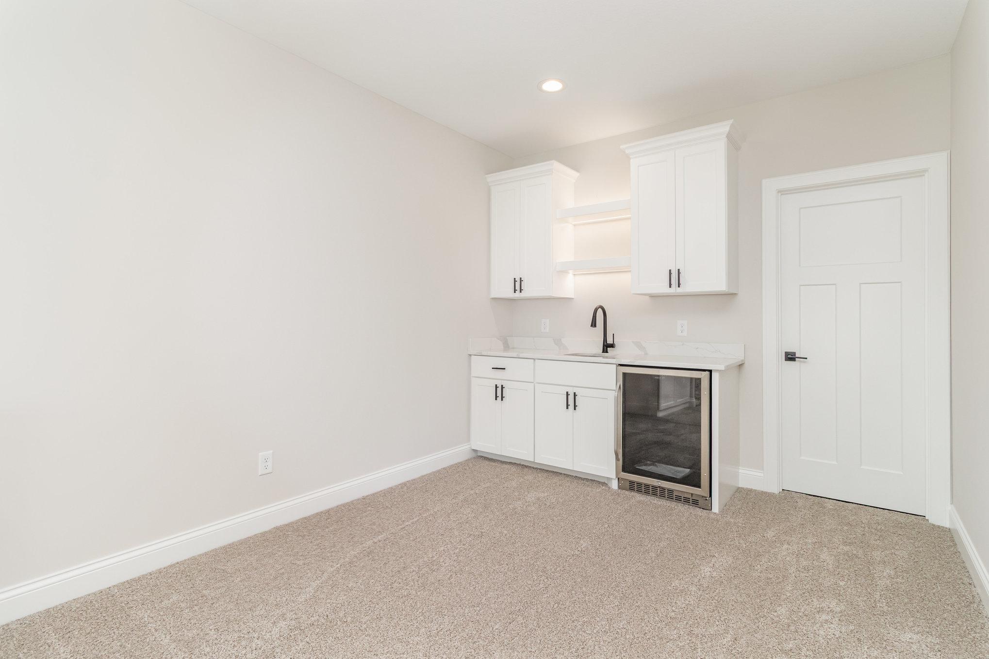 3880 Larabee Avenue Ne Property Photo 17