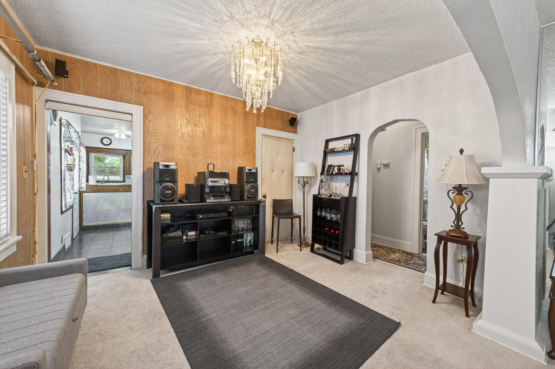 799 Fuller Avenue Property Photo 8