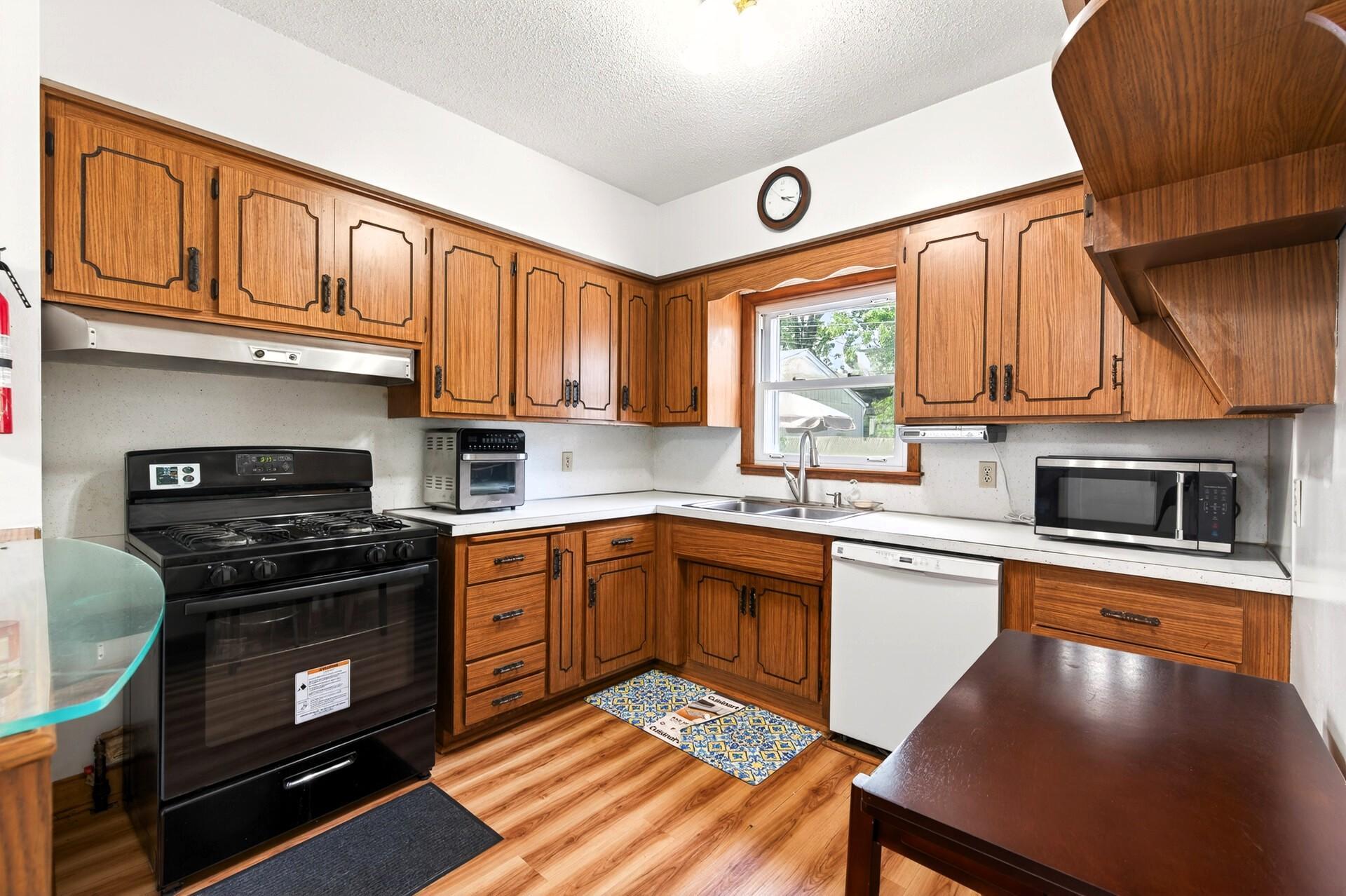 799 Fuller Avenue Property Photo 11