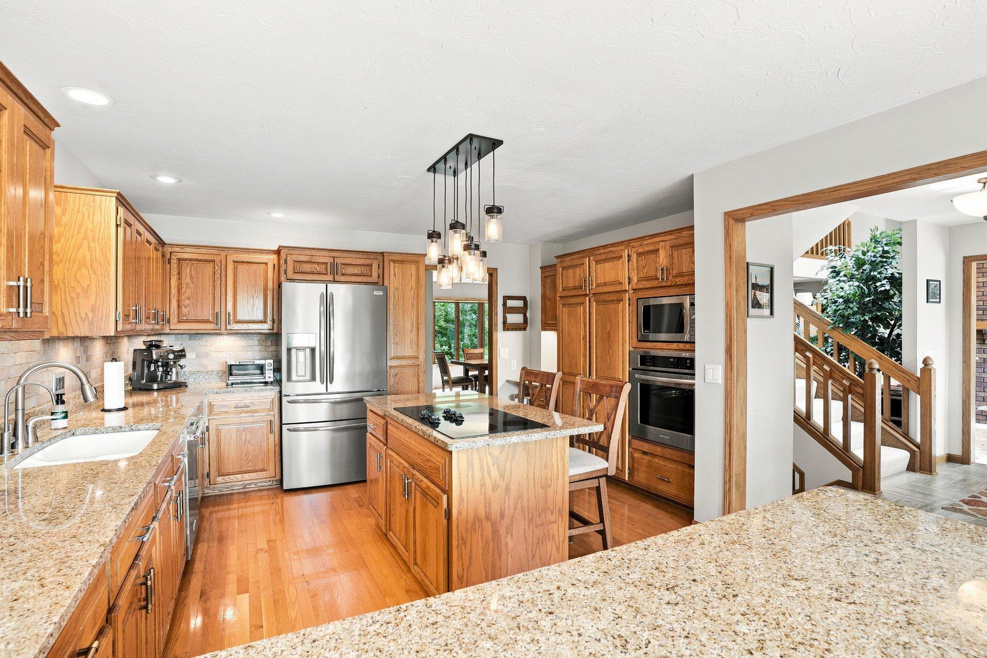 18430 Jasper Ct Property Photo 7