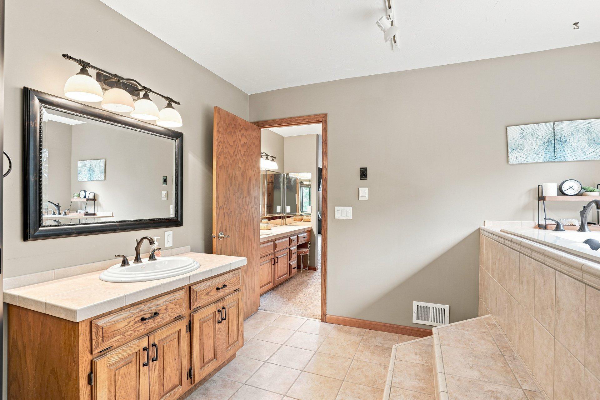 18430 Jasper Ct Property Photo 36