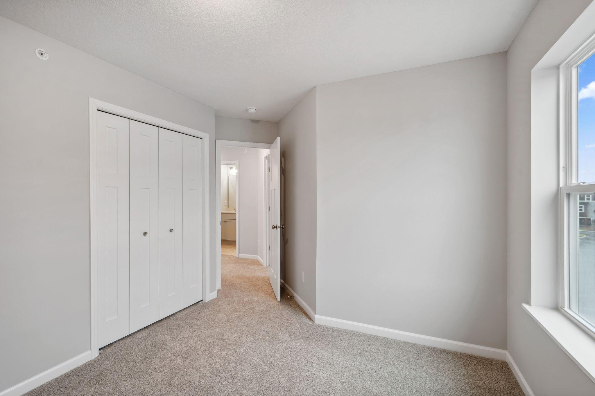 2730 Kepler Avenue Ne Property Photo 18