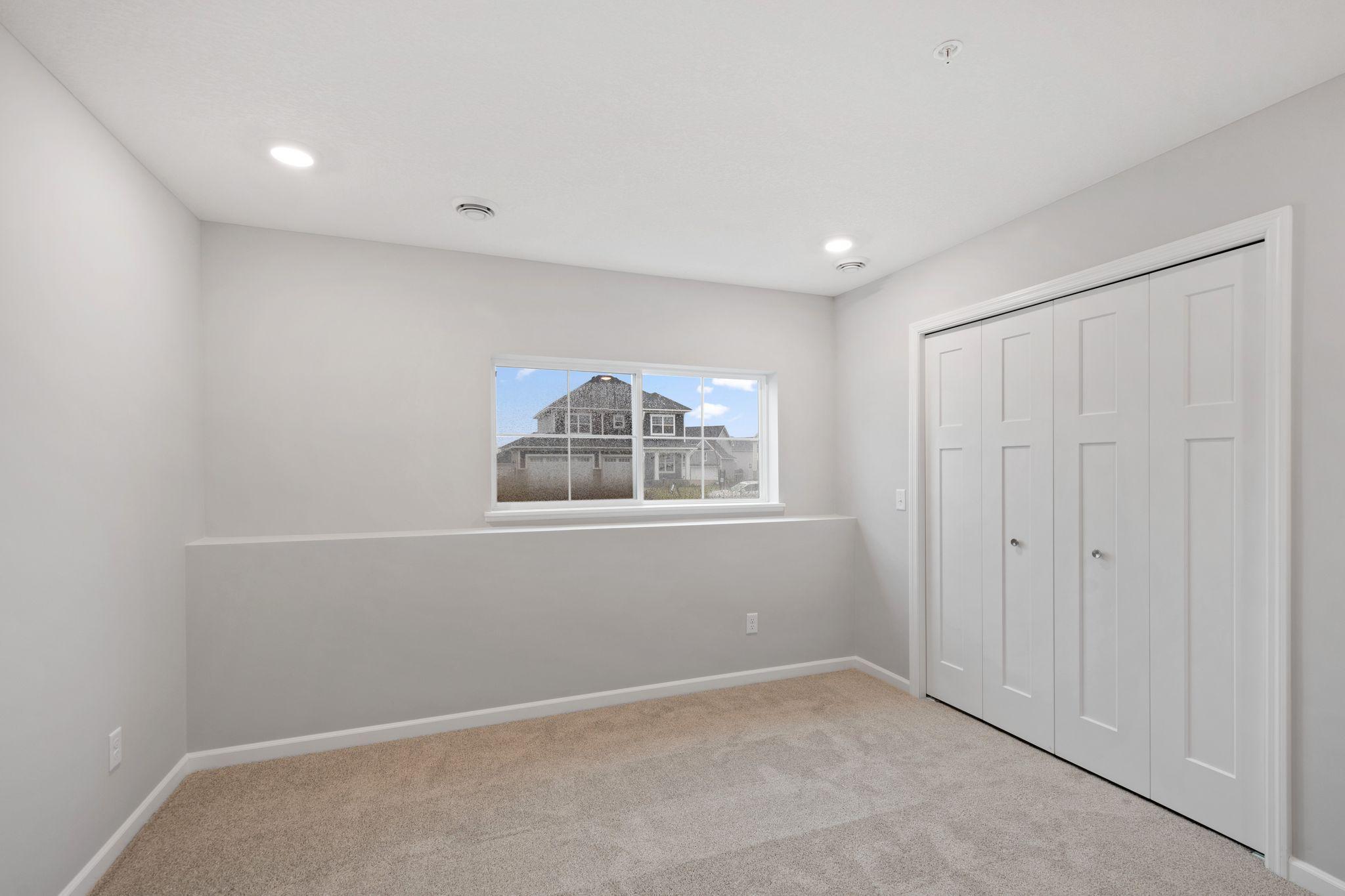 2730 Kepler Avenue Ne Property Photo 25