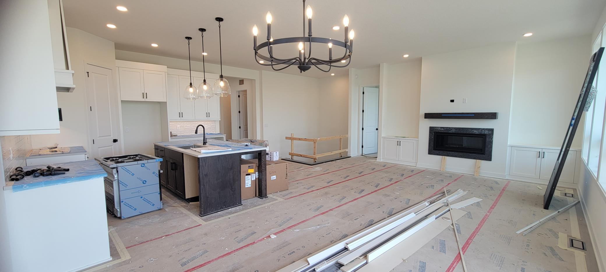 2048 Tamarack Road Property Photo 11