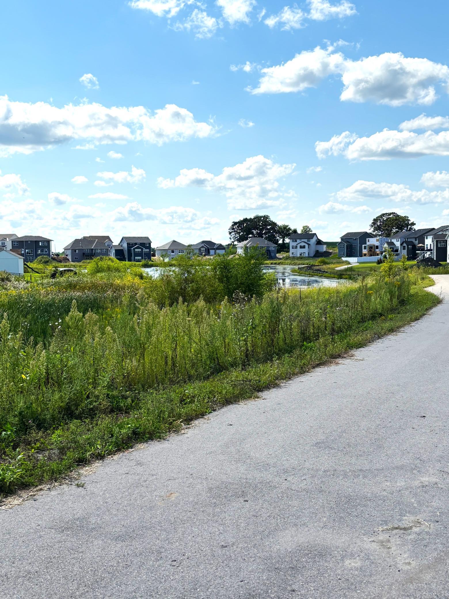 2048 Tamarack Road Property Photo 36