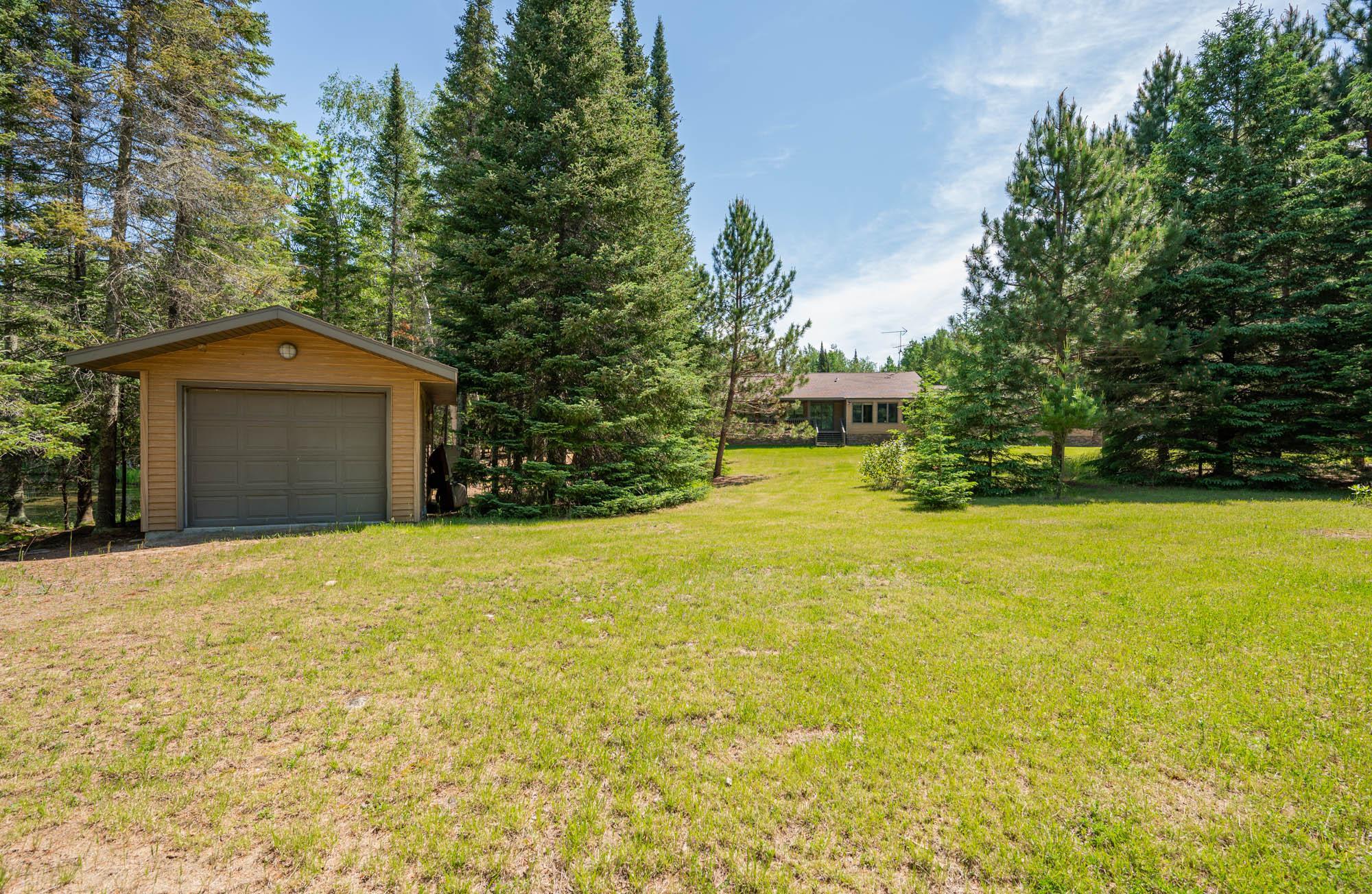 51301 Pine Point Road Property Photo 10