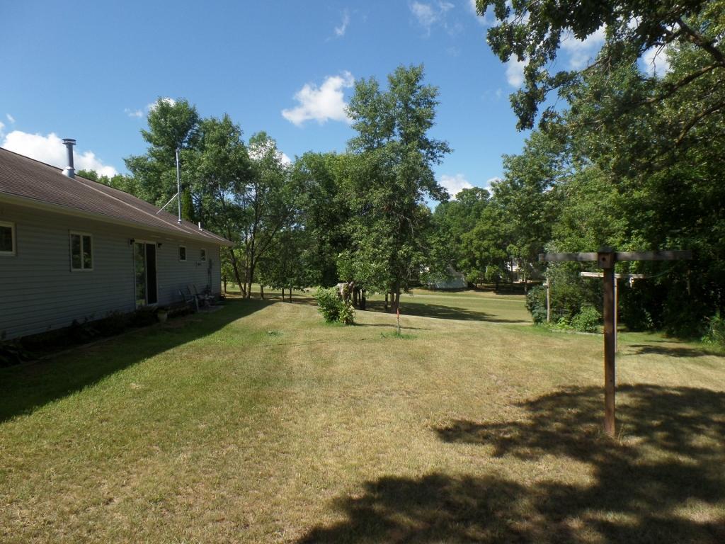 45161 County Highway 8 Property Photo 23