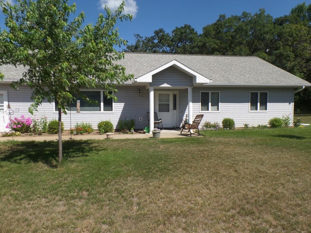 45161 County Highway 8 Property Photo 24