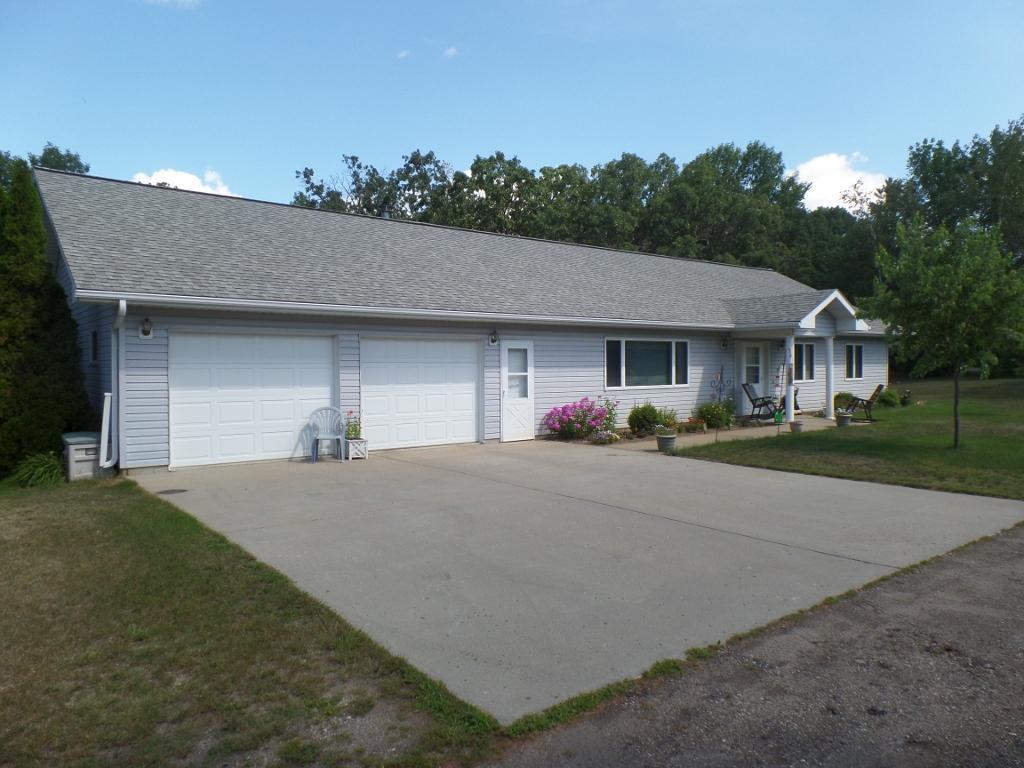 45161 County Highway 8 Property Photo 25