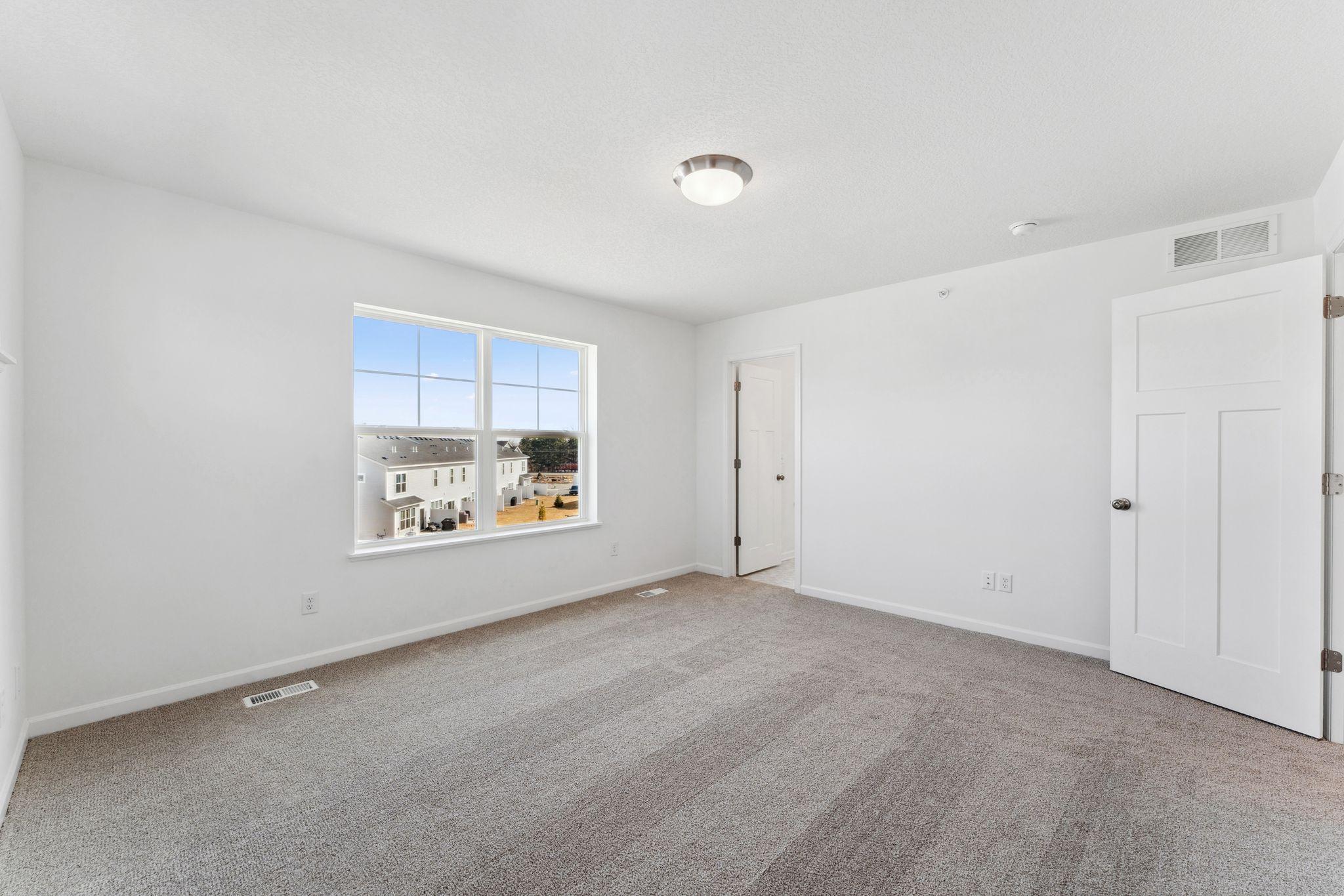 2738 Kepler Avenue Ne Property Photo 23
