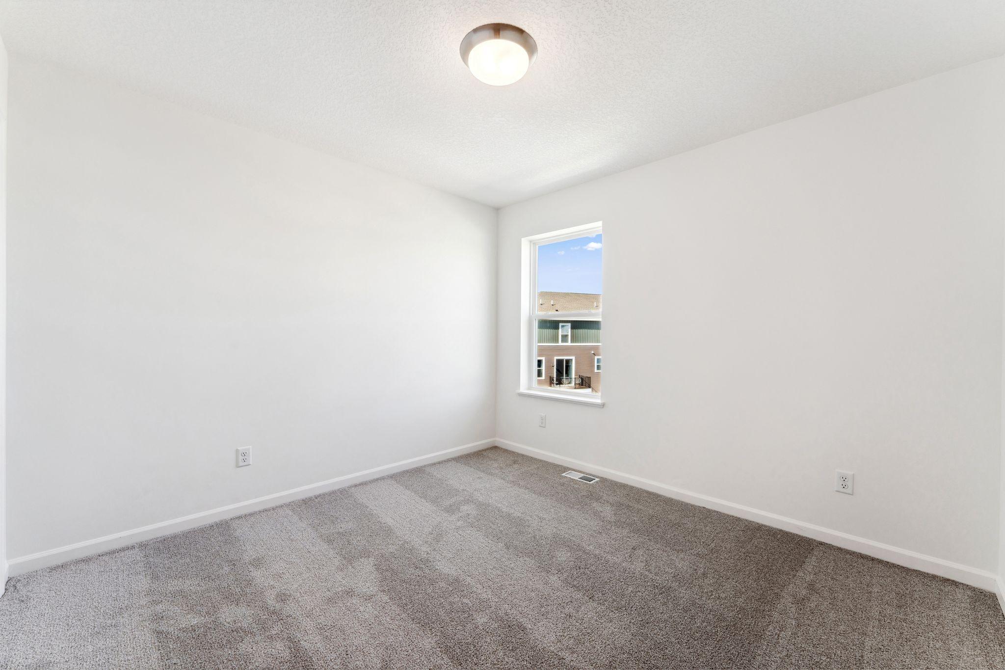 2738 Kepler Avenue Ne Property Photo 29