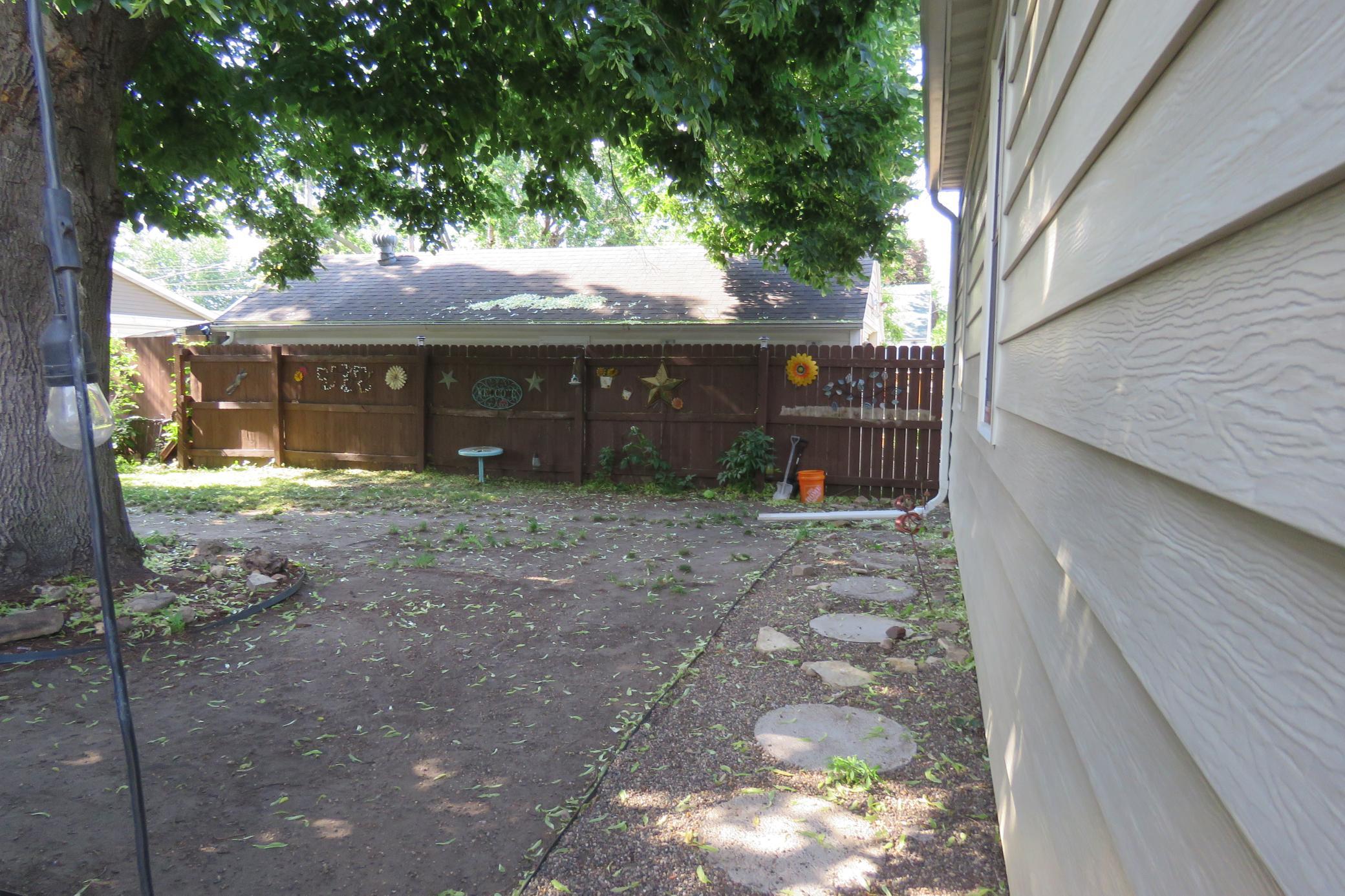 817 14th Avenue Ne Property Photo 27
