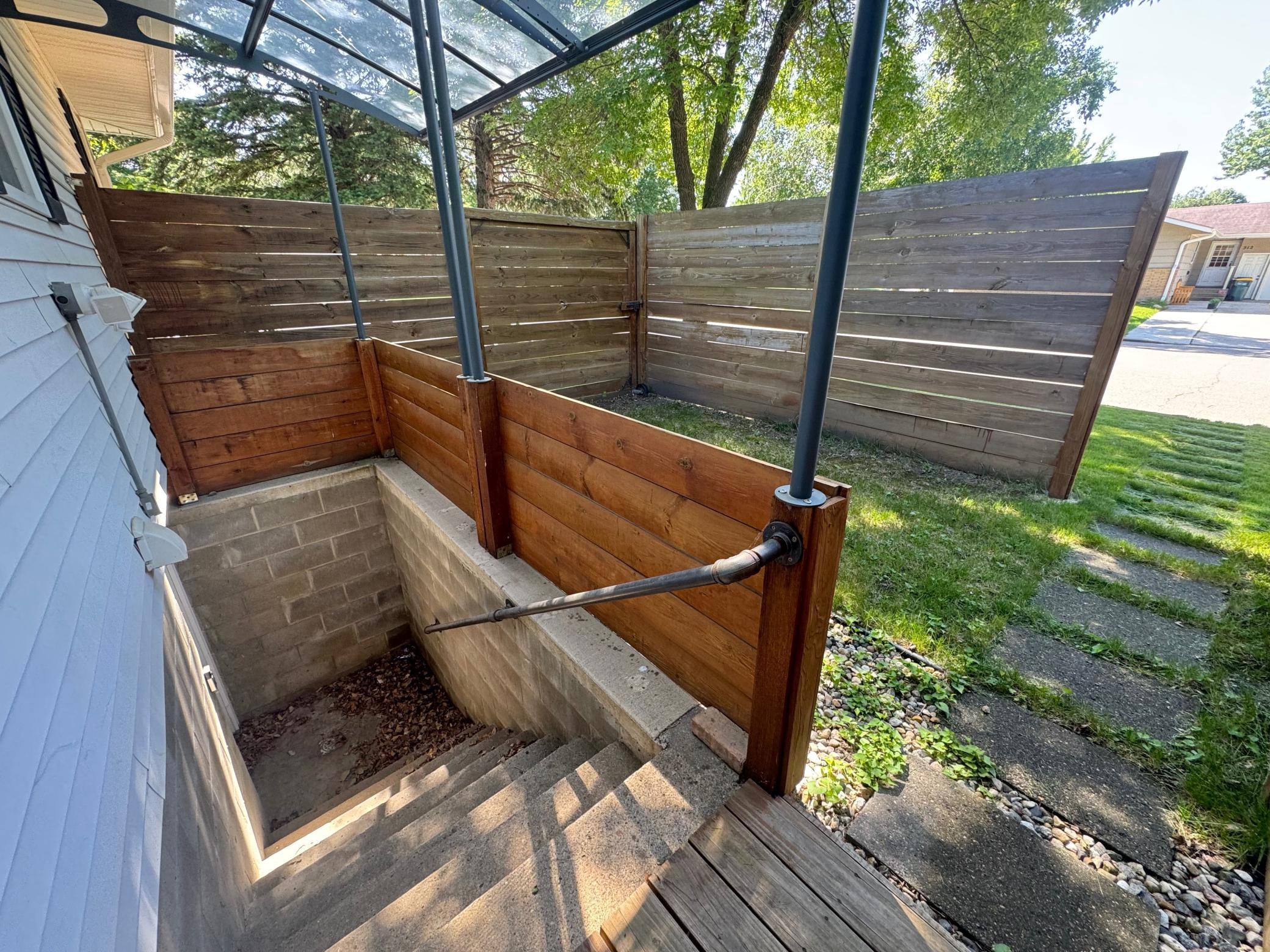 502 S Bruce Street Property Photo 29