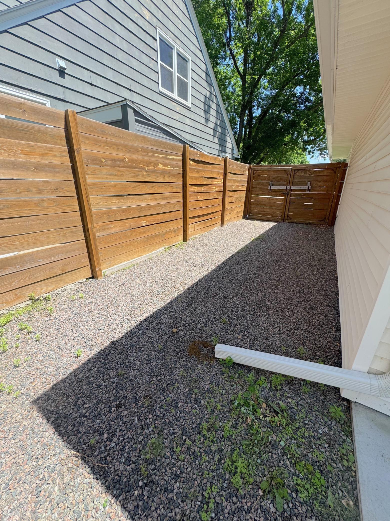 502 S Bruce Street Property Photo 33