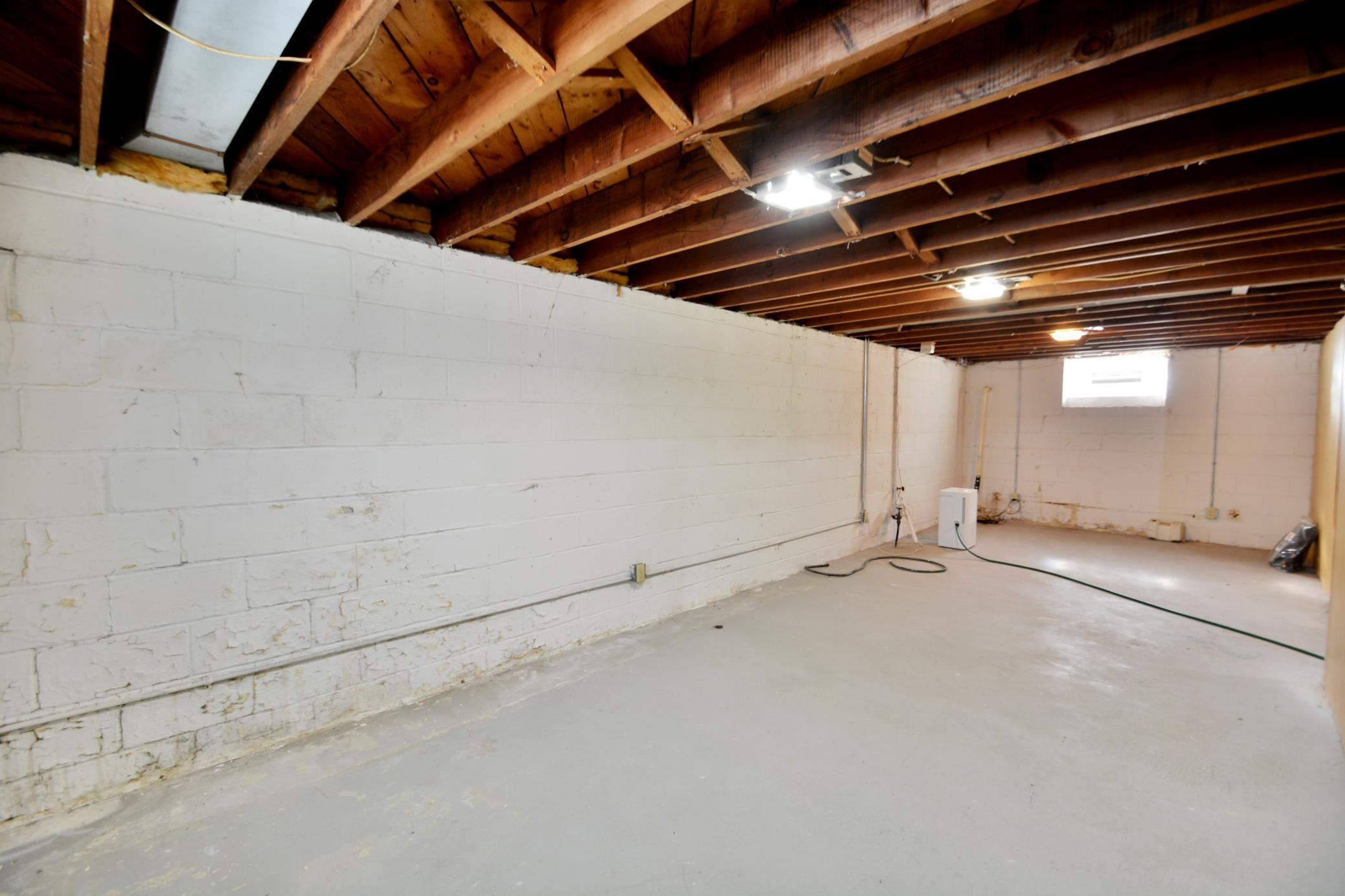 4522 Chatham Road Ne Property Photo 22